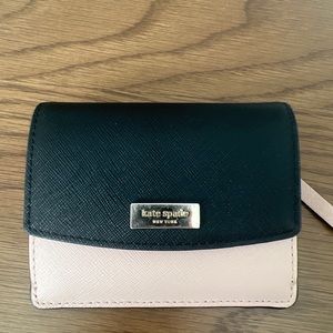 Kate Spade Card Holder Wallet In Great Condition without tags